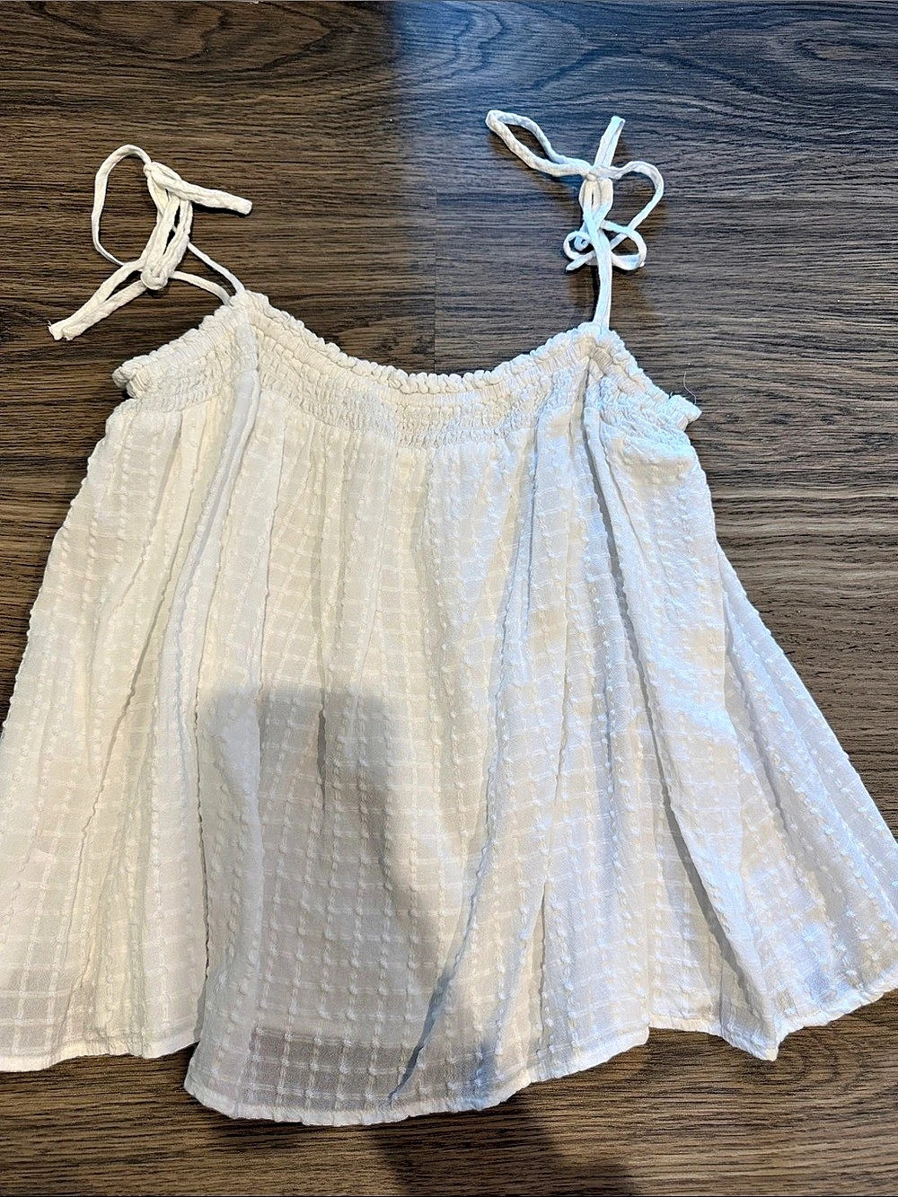 LOFT White Textured Tie-Shoulder Top Like New